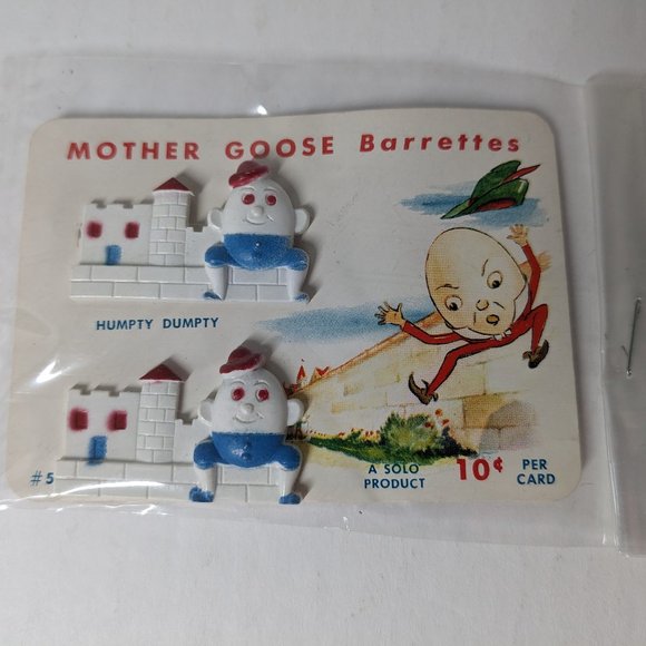 1950s Mother Goose Barrettes SOLO Hair Clips w/ 10 cent Card, Humpty Dumpty VTG - Picture 1 of 2